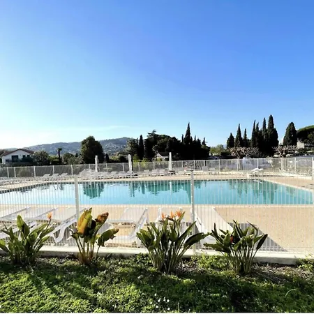 Apartman 314 - Les De Robinson - Avec Piscine En Bord De Siagne, A